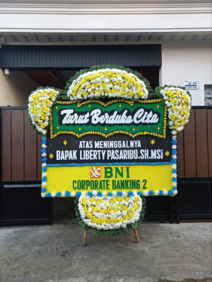 Papan Bunga Duka di Sematang Borang